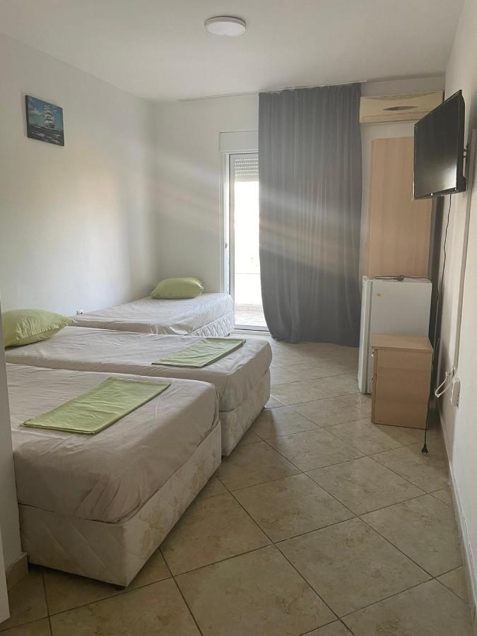 Apartmani Agovic Ulcinj Exteriör bild