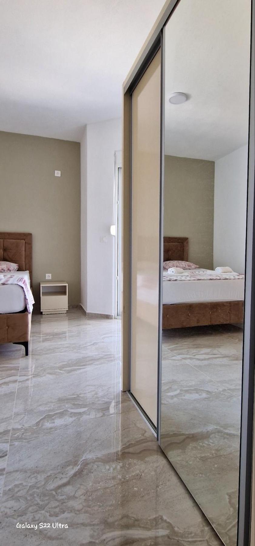 Apartmani Agovic Ulcinj Exteriör bild