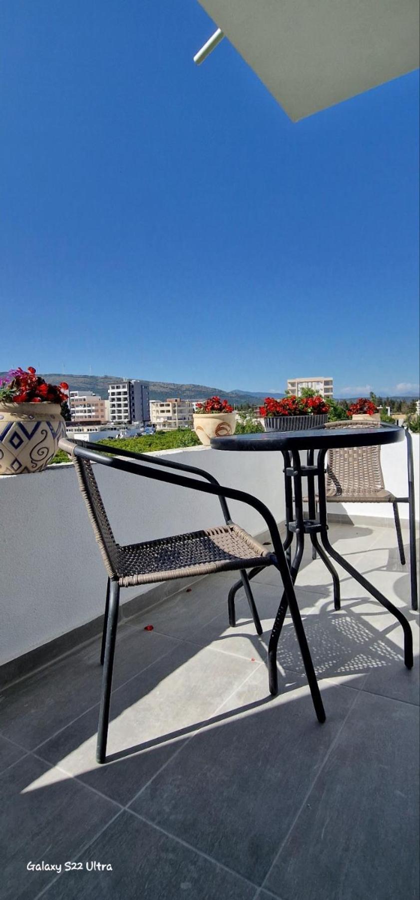 Apartmani Agovic Ulcinj Exteriör bild