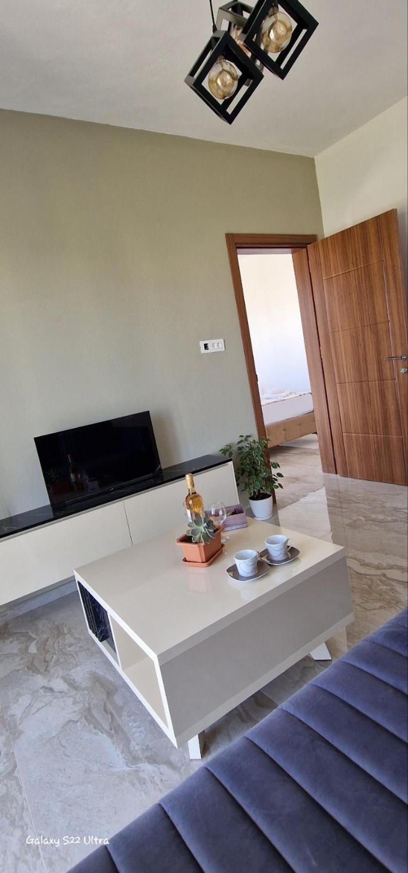 Apartmani Agovic Ulcinj Exteriör bild