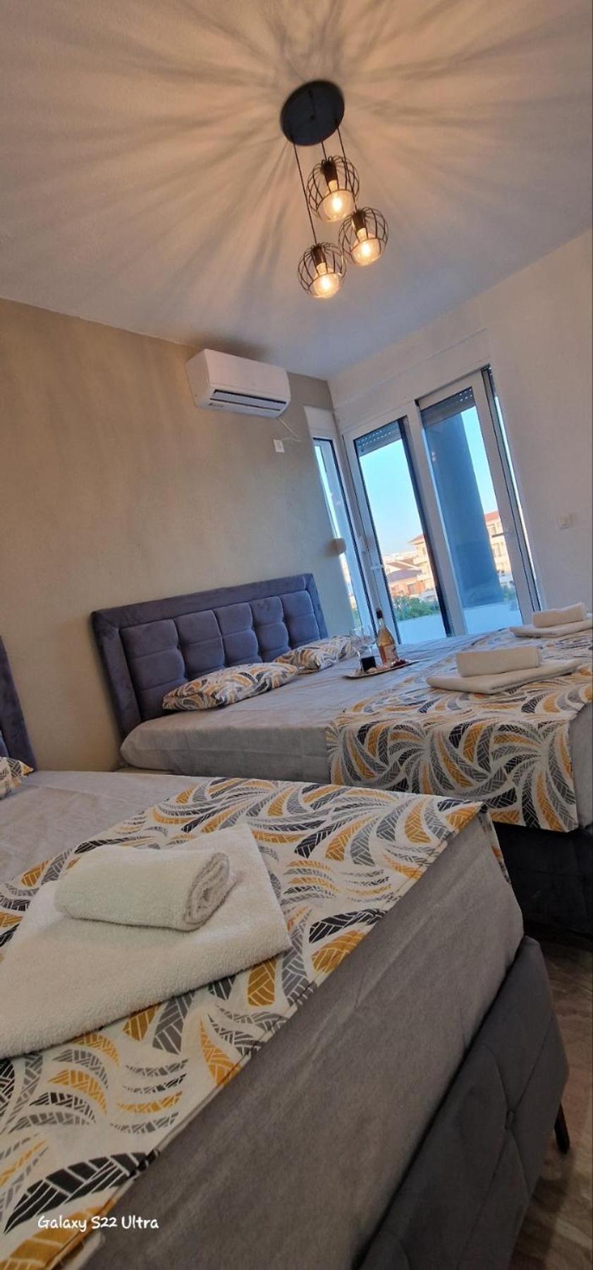 Apartmani Agovic Ulcinj Exteriör bild
