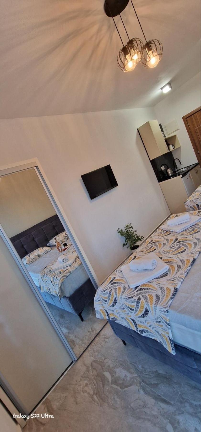Apartmani Agovic Ulcinj Exteriör bild