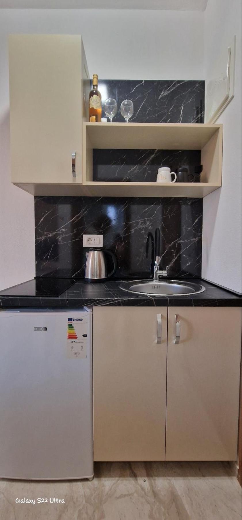 Apartmani Agovic Ulcinj Exteriör bild