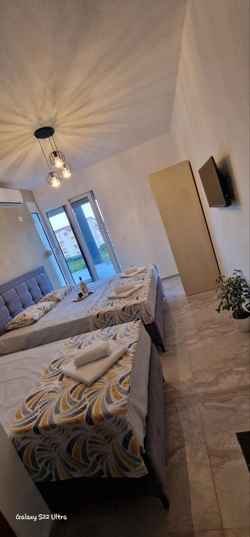 Apartmani Agovic Ulcinj Exteriör bild